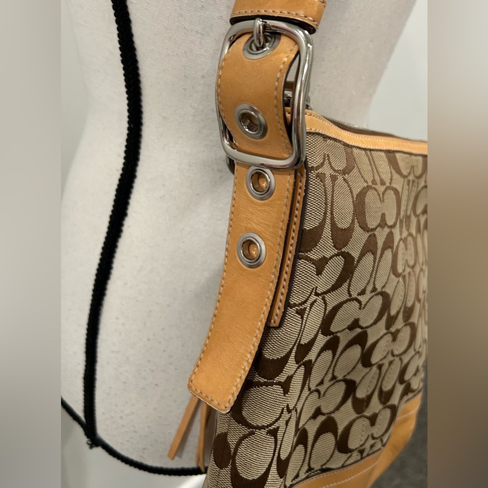 Coach Handbag - Picture 8 of 16